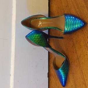 Atmosphere Mermaid Stilettos Sz 7